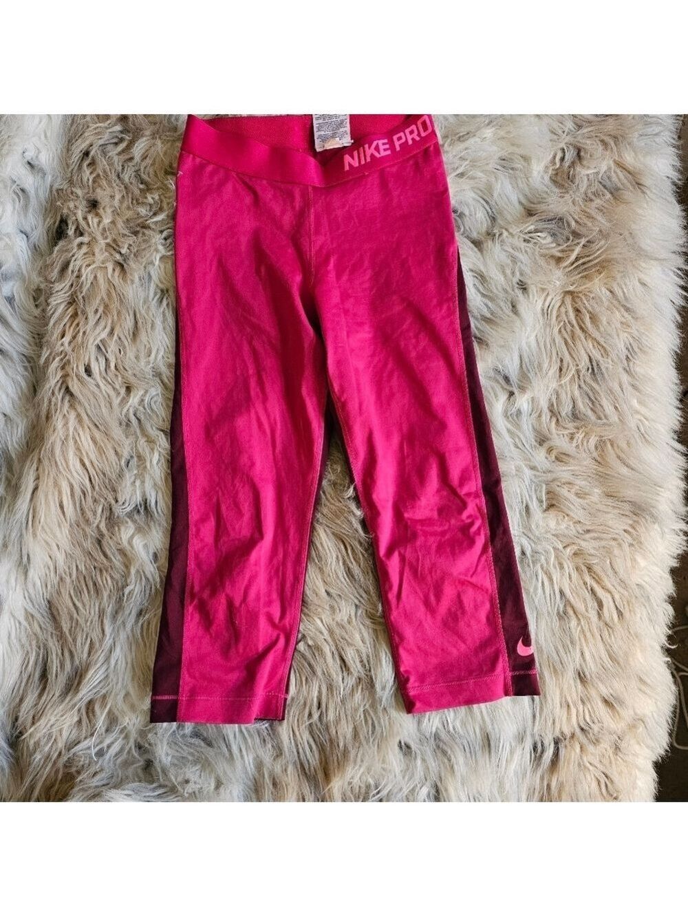 Nike Pink Color Block Athletic Set Top XS Leggings XS Shorts S - Picture 6 of 10